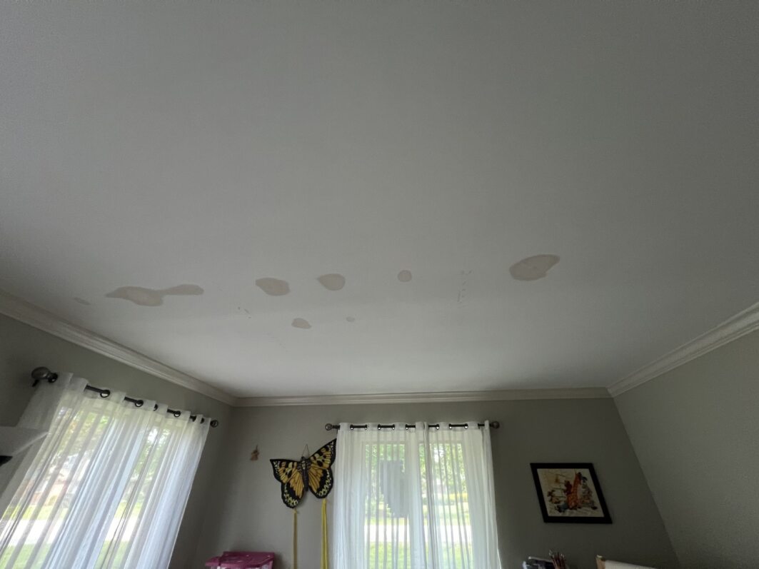 Water Damage Restoration in Oak Creek, emergency water extraction, structural drying services